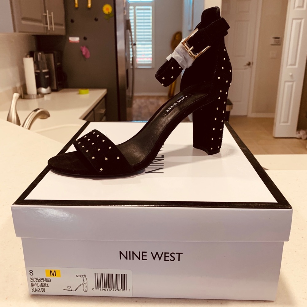 Nine West Pruce Block Sandals sz 8